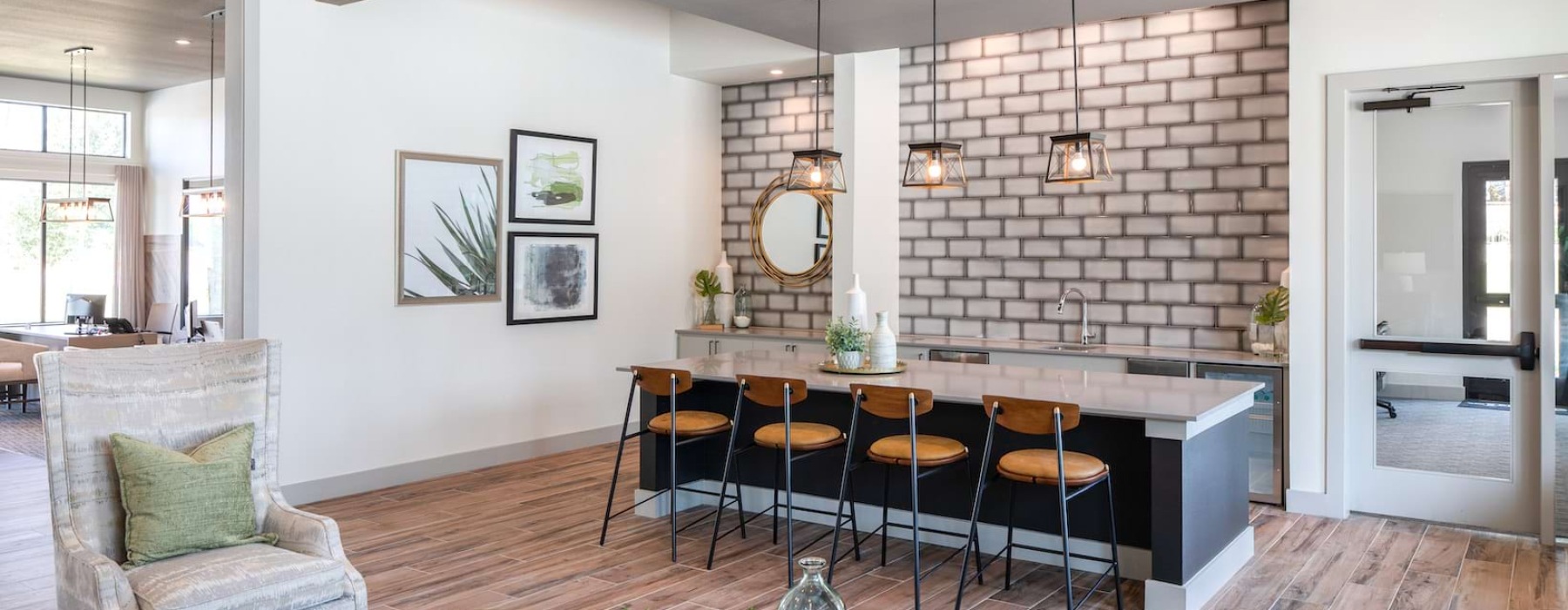 Resident Lounge Made for you